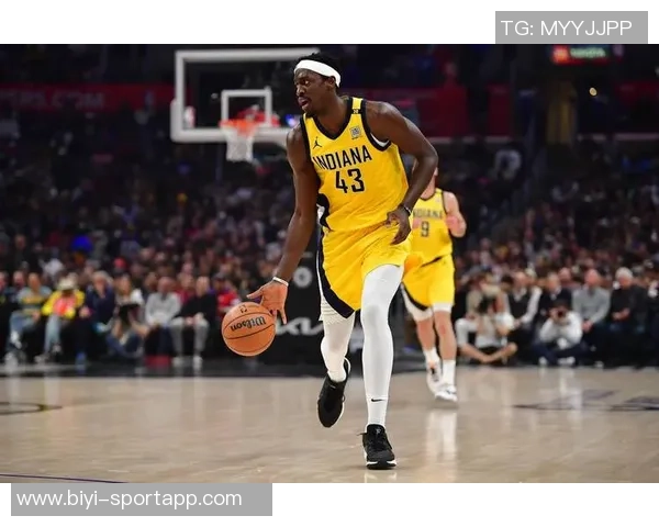 卡梅隆约翰逊上半场状态低迷仅得5分球队需寻找更好进攻节奏